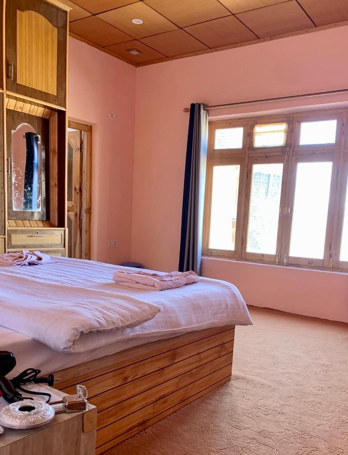 Gaywoo Guest House Leh Exterior photo