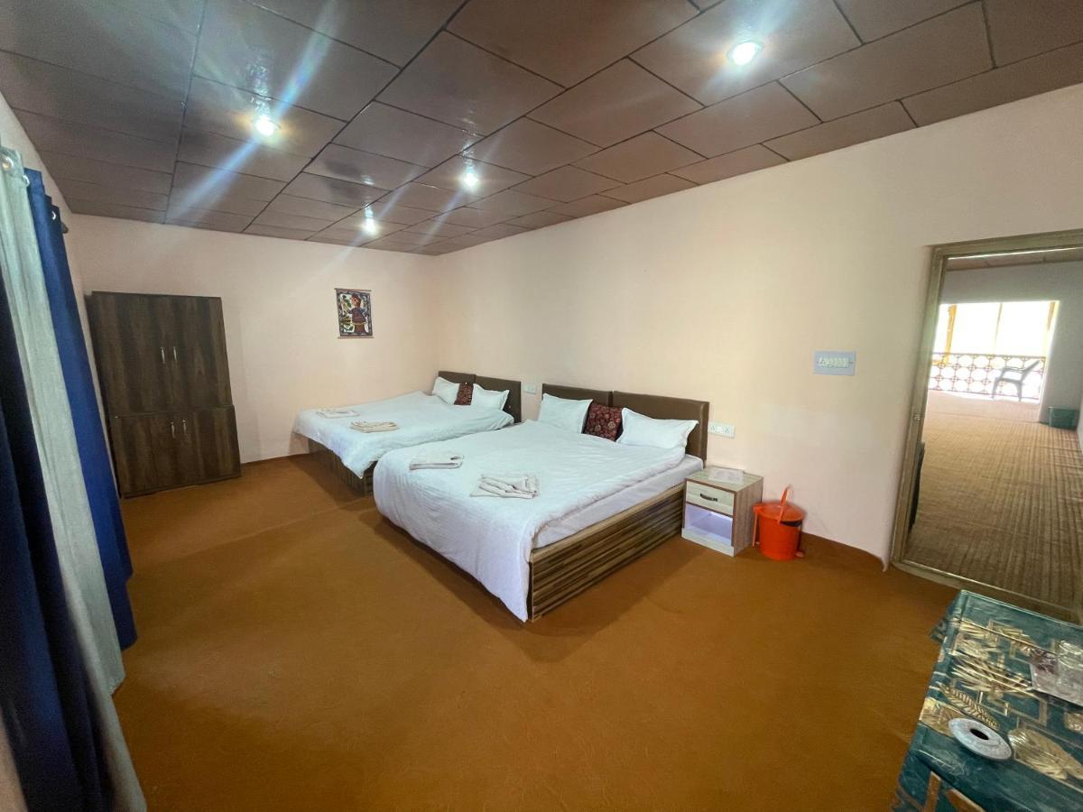 Gaywoo Guest House Leh Exterior photo