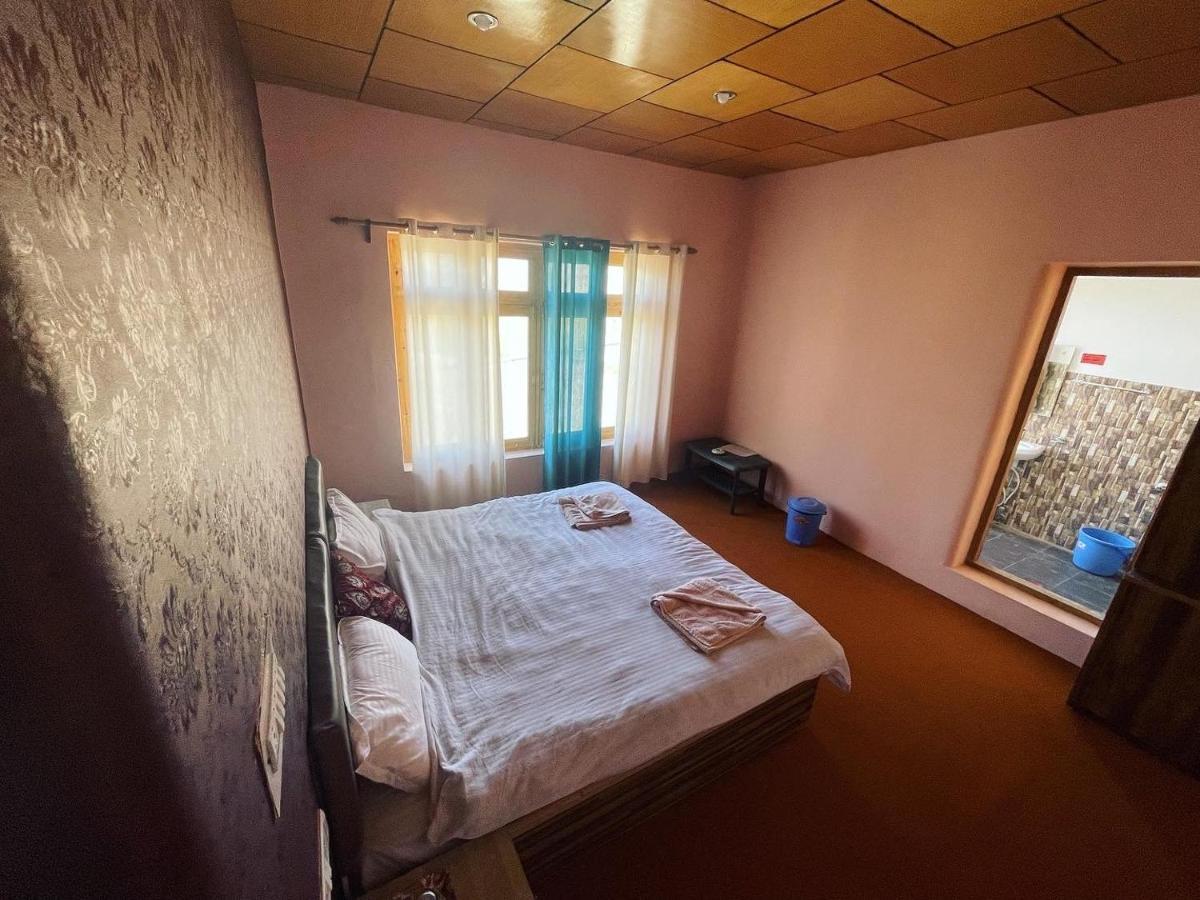 Gaywoo Guest House Leh Exterior photo
